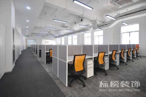 深圳办公室装修如何选择家具？
