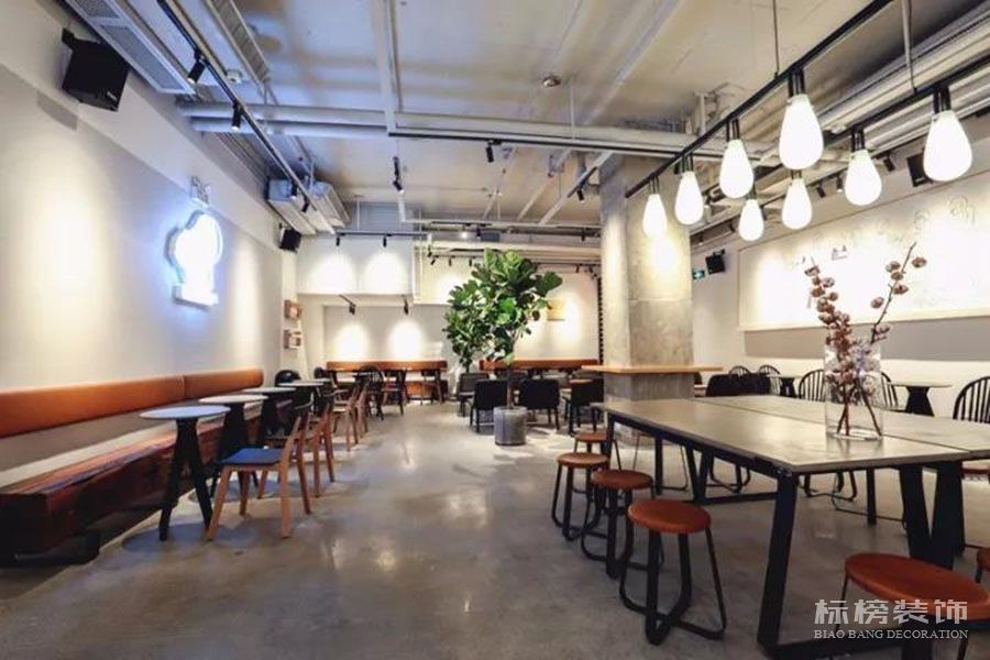 如何打造一个网红深圳店铺，怎么吸引年轻人消费